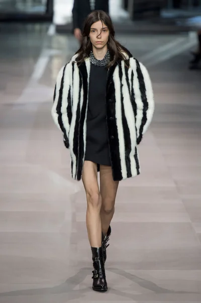 Look 47